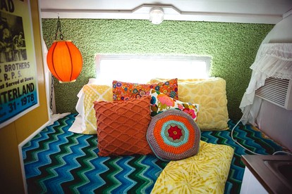 Unique Old West Vacation Rental near Fayetteville and Ozark National Forest, Arkansas - Prairie Grove, Arkansas - glamping.directory