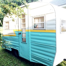 Unique Old West Vacation Rental near Fayetteville and Ozark National Forest, Arkansas - Prairie Grove, Arkansas - glamping.directory