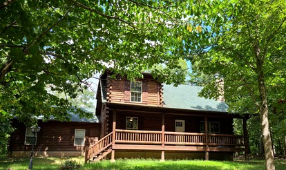 Rustic Cabin Escape for Group Glamping Vacations in De Soto, Missouri - glamping.directory