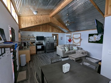 Romantic Stays in Texas at this Granbury Cabin Glamping Site - Granbury, Texas - glamping.directory