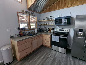 Romantic Stays in Texas at this Granbury Cabin Glamping Site - Granbury, Texas - glamping.directory