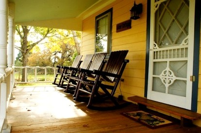 Country Cottage with Garden Views in Texas Hill Country - glamping.directory
