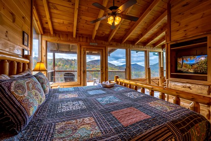 Stunning Smoky Mountain Log Cabin with 270° Views, Luxury Amenities & Hot Tub near Gatlinburg, TN - Sevierville, Tennessee - glamping.directory