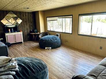 Charming Rural Home with Mountain Views & Starlink Internet near Highway Access in Remote New Mexico - Fence Lake, New Mexico - glamping.directory