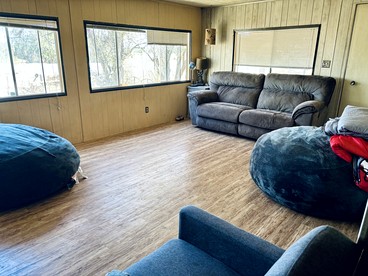 Charming Rural Home with Mountain Views & Starlink Internet near Highway Access in Remote New Mexico - Fence Lake, New Mexico - glamping.directory