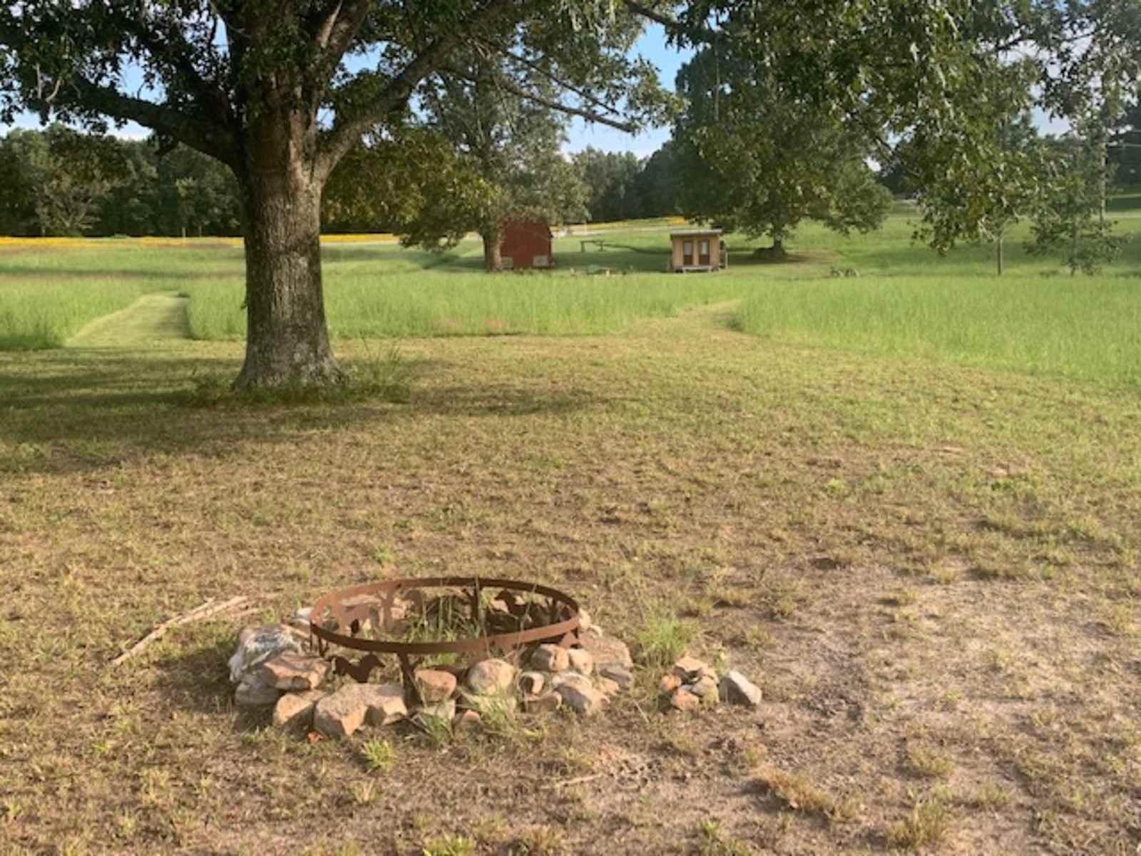 The Little Red Barn Campsites - Calico Rock, Arkansas - glamping.directory