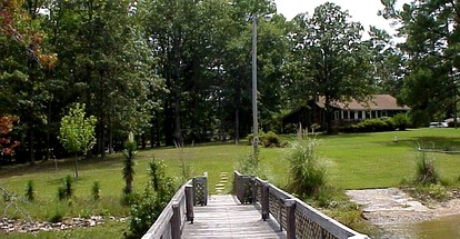 Charming Cottage Rental with Private Dock on Lake Murray, South Carolina - glamping.directory