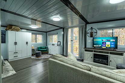 Modern Foldable Container Home • Unique Stay Near Pipestem Park - US, West Virginia - glamping.directory