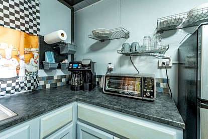 Modern Foldable Container Home • Unique Stay Near Pipestem Park - US, West Virginia - glamping.directory