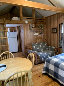 Charming Cabin Tucked Away in the Woods near Gatlinburg, Tennessee - Bryson City, North Carolina - glamping.directory