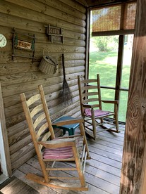 Charming Cabin Tucked Away in the Woods near Gatlinburg, Tennessee - Bryson City, North Carolina - glamping.directory