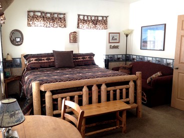 Wonderful Bed and Breakfast Accommodation with Views near Anchorage, Alaska - Palmer, Alaska - glamping.directory