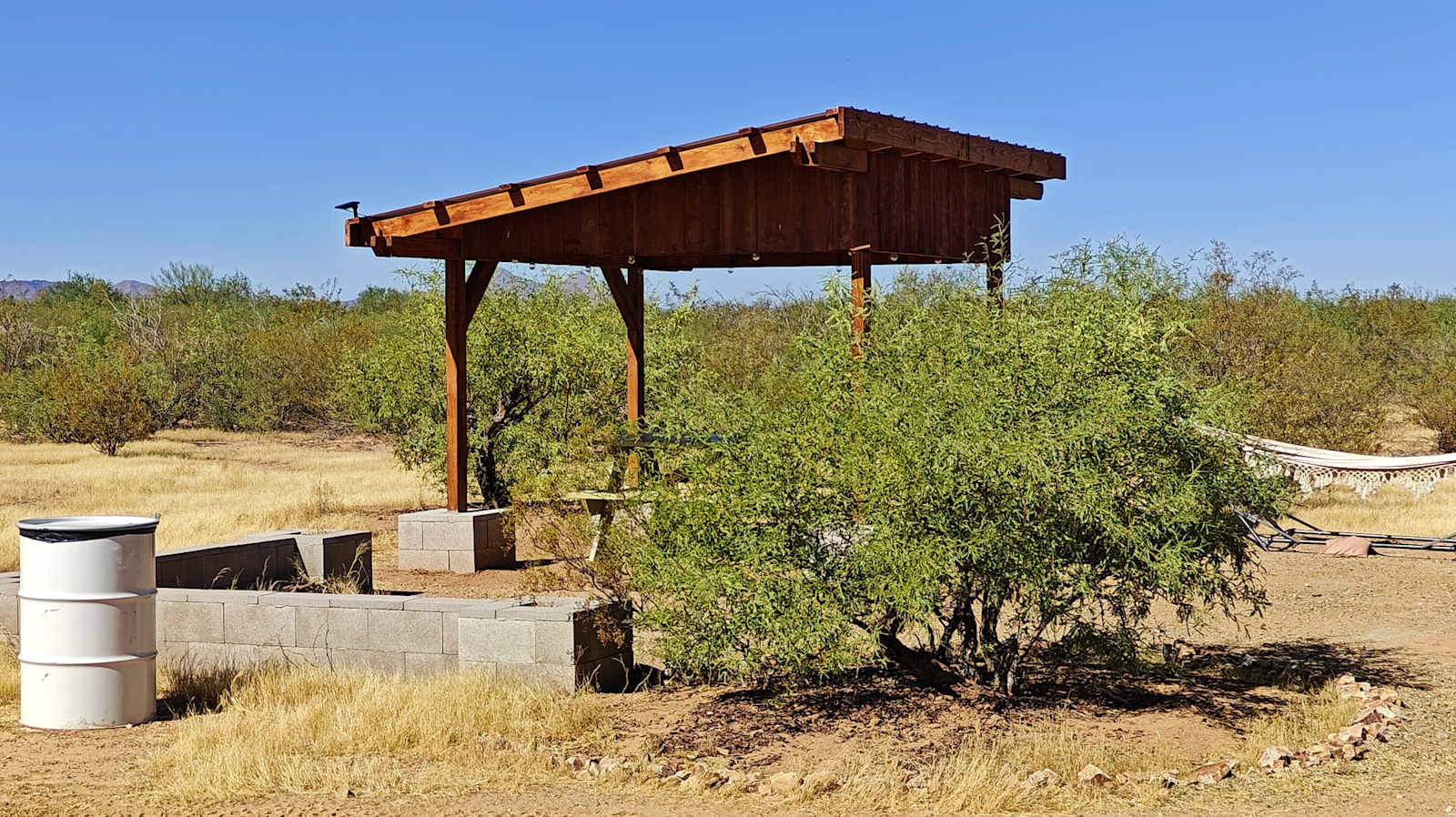 Iron Quail Ranch - Picture Rocks, Arizona - glamping.directory