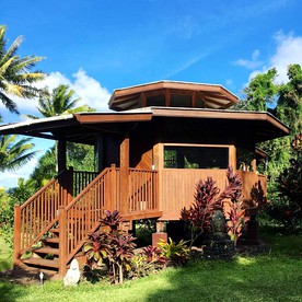 Secluded Cabin for a Yoga and Meditation Retreat on Hawaii Island - glamping.directory