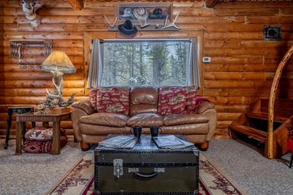 Cozy Rustic Log Cabin with Trails & Wildlife Near Yellowstone, Island Park Idaho - Island Park, Idaho - glamping.directory