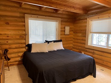 Cozy Rustic Log Cabin with Trails & Wildlife Near Yellowstone, Island Park Idaho - Island Park, Idaho - glamping.directory