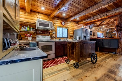 Cozy Rustic Log Cabin with Trails & Wildlife Near Yellowstone, Island Park Idaho - Island Park, Idaho - glamping.directory