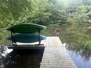 Serene Lakeside Caravan Retreat on Lake Lahusage near Lookout Mountain Alabama - Mentone, Alabama - glamping.directory