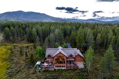 Luxury Mountain Cabin Nestled in the Enchanting Pines of Fraser, Colorado - glamping.directory