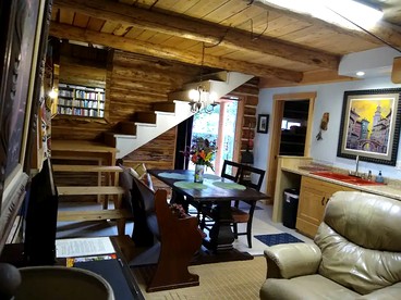 Sanctuary Farm Log Cabin Mountain Getaway, Alberton, MT - Alberton, Montana - glamping.directory
