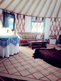 Sanctuary Farm Log Cabin Mountain Getaway, Alberton, MT - Alberton, Montana - glamping.directory