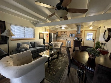 Arkansas Rest and Relaxation In Nature in this Lake Ouachita Rental - Mount Ida, Arkansas - glamping.directory
