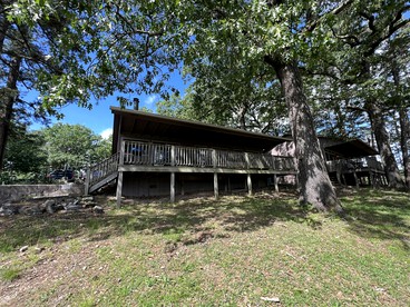 Arkansas Rest and Relaxation In Nature in this Lake Ouachita Rental - glamping.directory