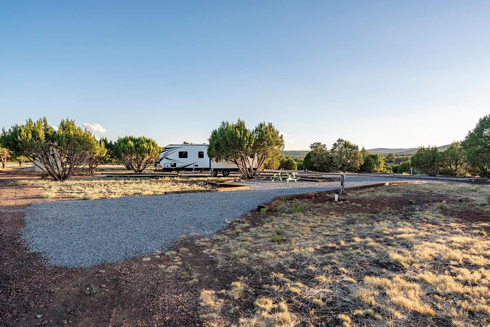 RV in Gods country - Vernon, Arizona - glamping.directory