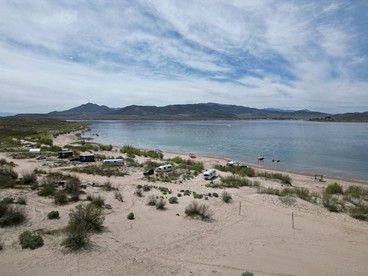 Beautifully Refurbished Airstream on Yuba Lake for a Unique Getaway in Nature in Utah - Levan, Utah - glamping.directory