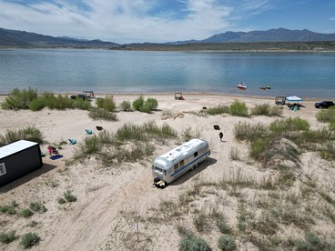 Beautifully Refurbished Airstream on Yuba Lake for a Unique Getaway in Nature in Utah - Levan, Utah - glamping.directory