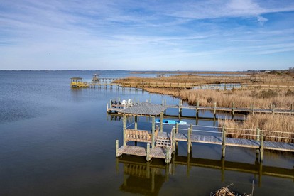 Beautiful Modern Beach House for Large Family Vacations with Incredible Views for an Unforgettable Coastal Getaway in Corolla, North Carolina - Corolla, North Carolina - glamping.directory