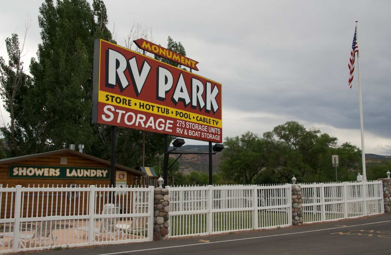 Fruita Monument RV Park - glamping.directory