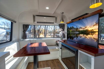Renovated Airstream Near Whiskey Row in Downtown Prescott, Arizona - Prescott, Arizona - glamping.directory