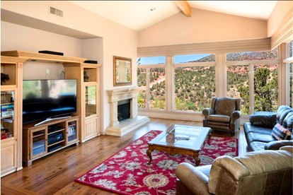 Peaceful Vacation Rental with Private Trail to Creek and Stunning Views for a Fantastic Family Getaway in Sedona, Arizona - Sedona, Arizona - glamping.directory