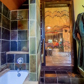 Idyllic Cabin for Couples near Dolores, Colorado - Dolores, Colorado - glamping.directory