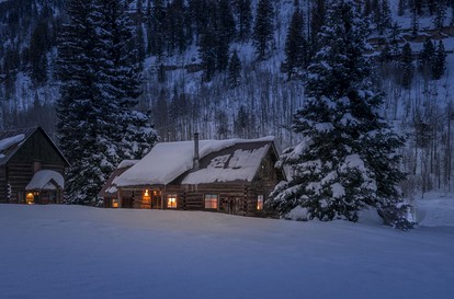 Idyllic Cabin for Couples near Dolores, Colorado - Dolores, Colorado - glamping.directory