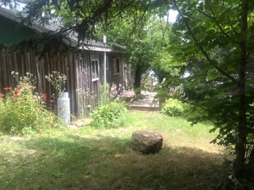 Gorgeous Vacation Rentals Perched Along the Shores of Graham Lake, Maine - Ellsworth, Maine - glamping.directory