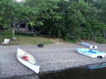 Gorgeous Vacation Rentals Perched Along the Shores of Graham Lake, Maine - Ellsworth, Maine - glamping.directory