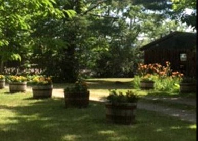 Gorgeous Vacation Rentals Perched Along the Shores of Graham Lake, Maine - Ellsworth, Maine - glamping.directory