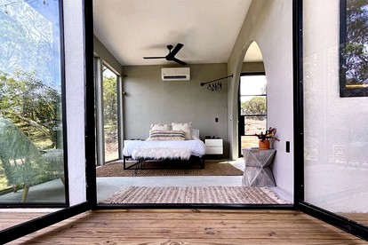 Luxury Villa near Marble Falls for Weekend Getaways in Texas for Couples - Marble Falls, Texas - glamping.directory