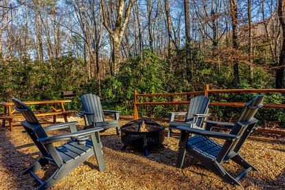 Rustic-Chic Tennessee Glamping Hideaway with Hot Tub in Cosby - Cosby, Tennessee - glamping.directory