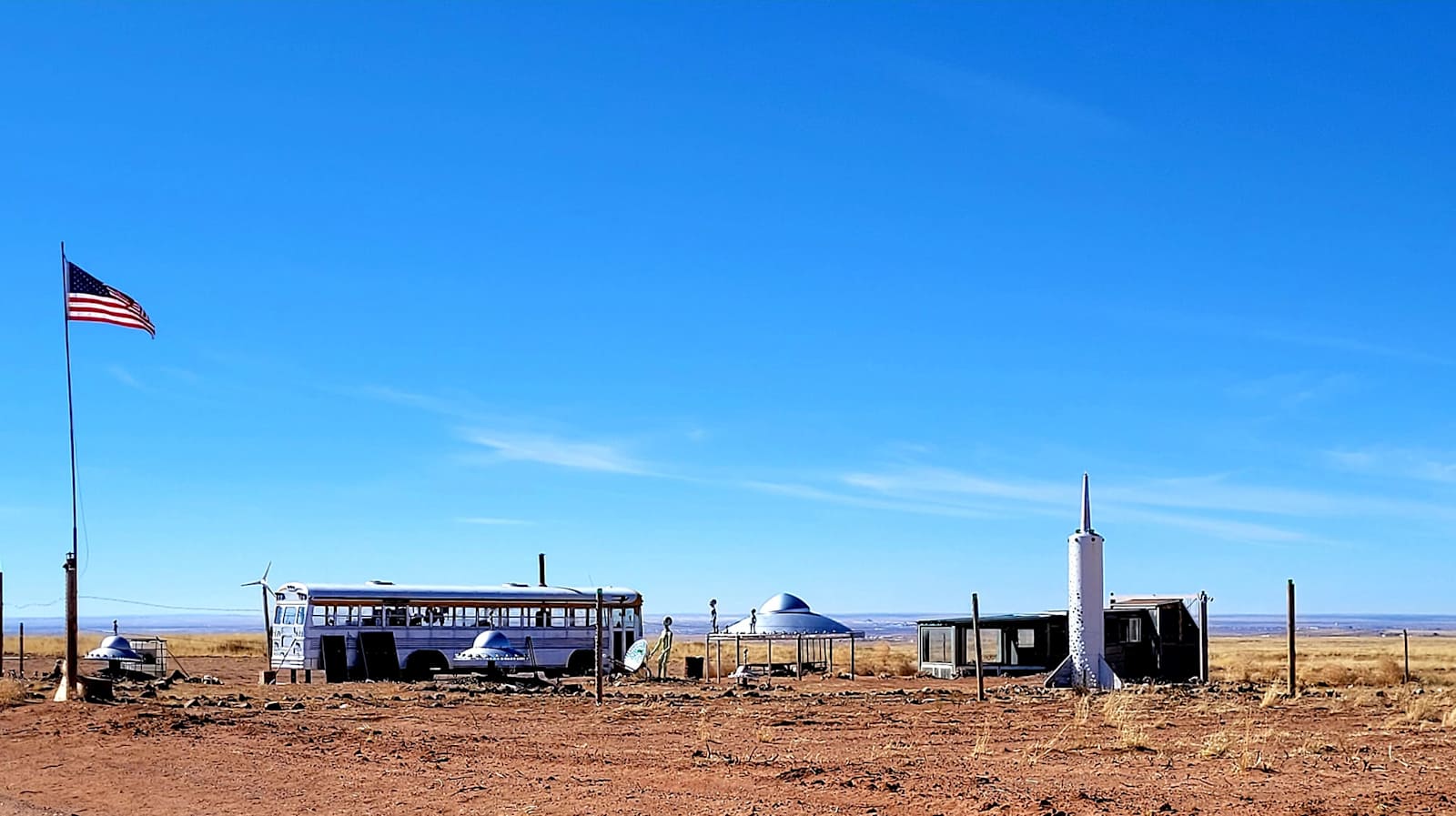 Ufo Hill - glamping.directory