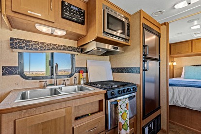 California Glamping Vacations in this Caravan Ideal for Enjoying Unique Views of the Desert - Joshua Tree, California - glamping.directory