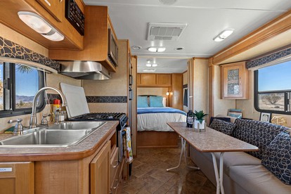 California Glamping Vacations in this Caravan Ideal for Enjoying Unique Views of the Desert - Joshua Tree, California - glamping.directory