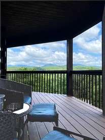 Hillside Haven Cabin - Amazing Views with Hot Tub, Rutherfordton, NC - Rutherfordton, North Carolina - glamping.directory