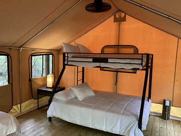 Serene Safari Tent Incredible for Nature Lovers in Livingston, Texas - Livingston, Texas - glamping.directory