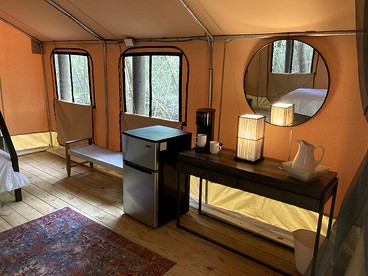 Serene Safari Tent Incredible for Nature Lovers in Livingston, Texas - Livingston, Texas - glamping.directory