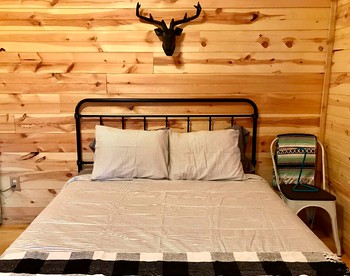 Lovely Texas Tiny House for Hill Country Getaways - Mason, Texas - glamping.directory