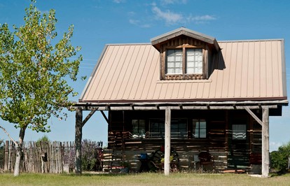 Secluded Rustic Cabin Rental on Cattle Ranch near Lake Pueblo State Park, Colorado - glamping.directory