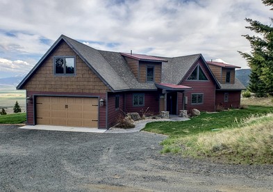 Stunning Hollowtop House with Panoramic Lake and Mountain Views near Ennis, Montana - McAllister, Montana - glamping.directory